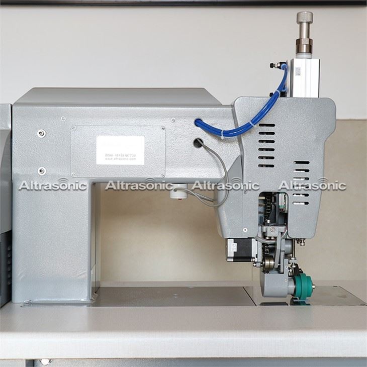 Ultrasonic Edge Cutting Sealing Machine For Non-Woven Shopping Bags